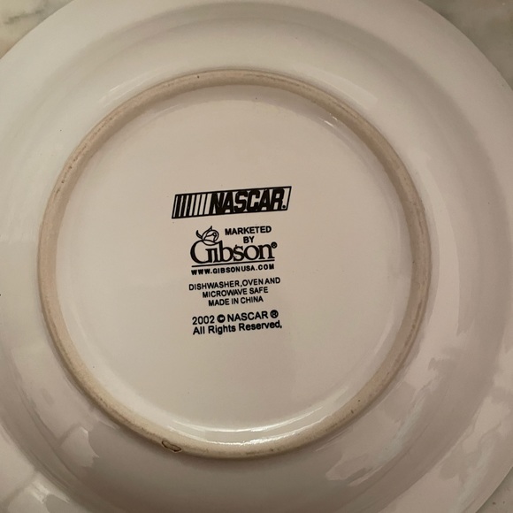 NASCAR Victory Soup Bowl marketed by Gibson 2002 Licensed by Nascar - Picture 3 of 6